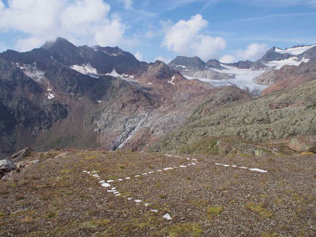 【高山病の基礎知識】頭痛・吐き気・めまいなど手遅れになると怖い！症状や予防策を知って正しく対処しよう