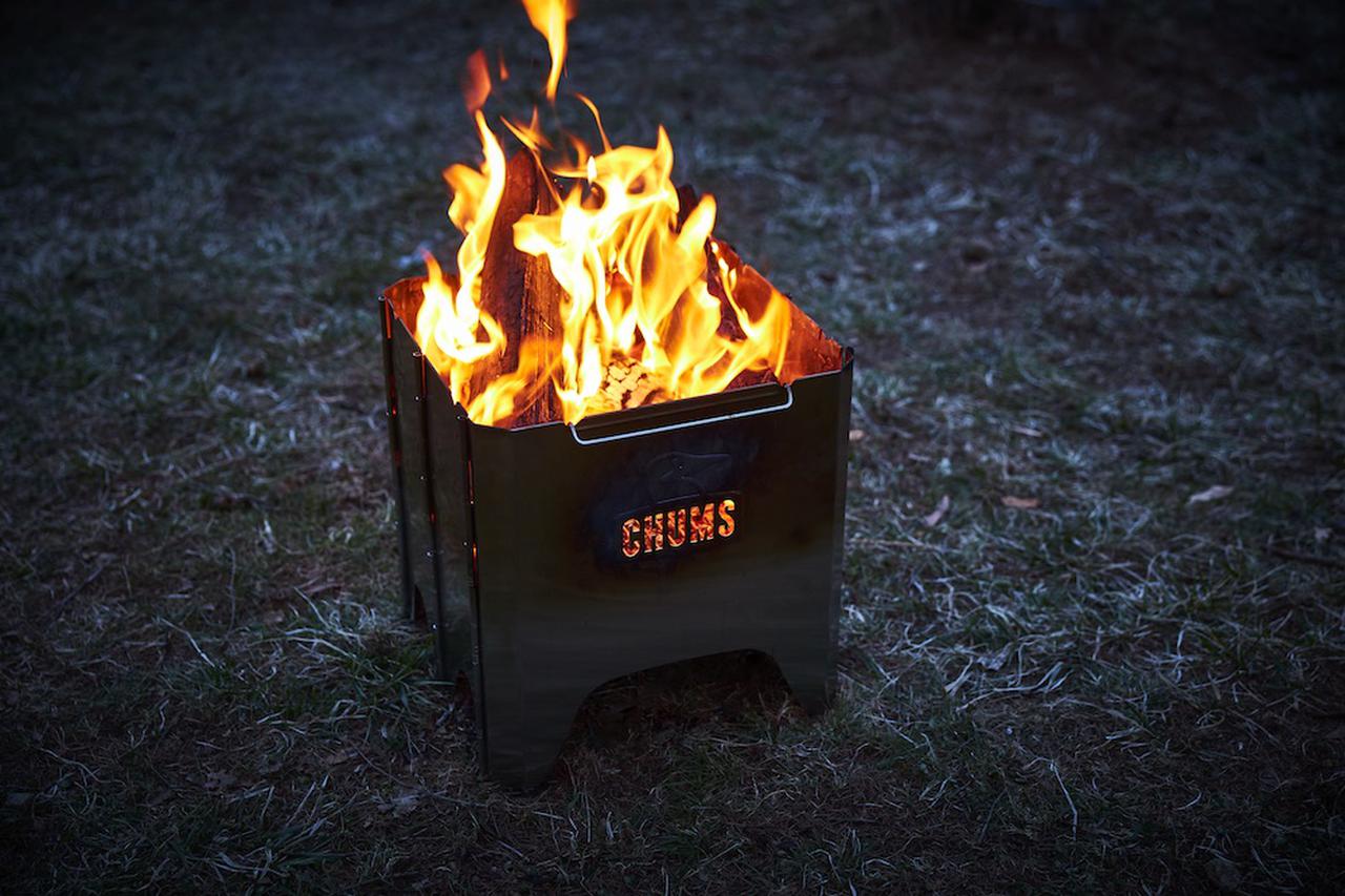 【注目リリース】焚き火シーズン目前！CHUMS（チャムス）から待望の焚き火台「Booby Face Folding Fire Pit」が登場