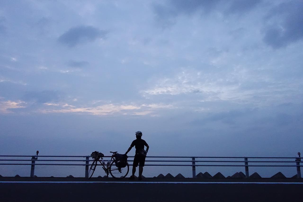 いつか自転車で長い旅に出てみたい！～四国サイクリング旅～vol.3「雨のツーリング、そして下灘駅の夕陽を求めて」