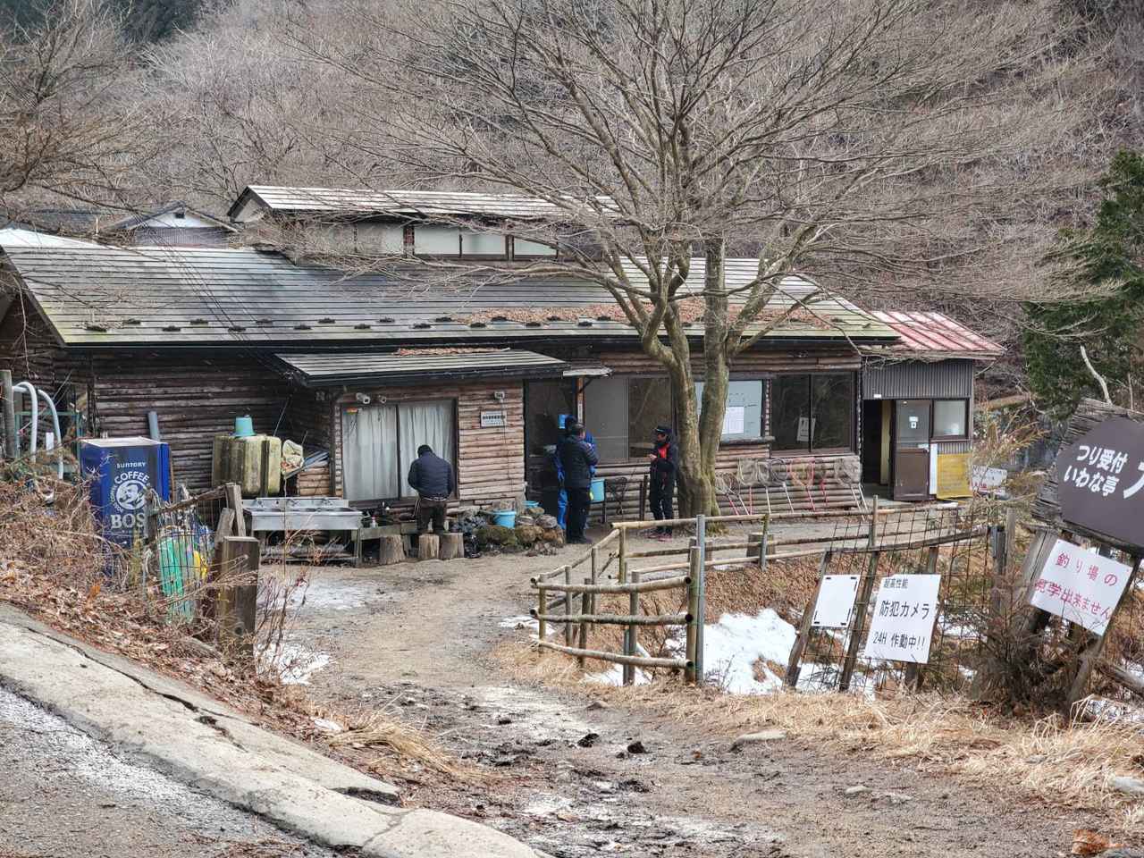 群馬県で釣り×キャンプ　釣り堀界のテーマパーク「イワナセンター」と周辺キャンプ場を紹介