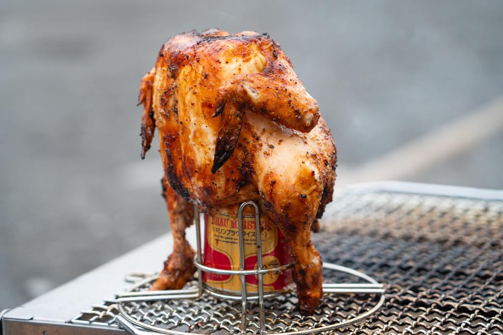 【ビア缶チキンレシピ】BBQでワイルドでアメリカンなビア缶チキンを食べて盛り上がろう！