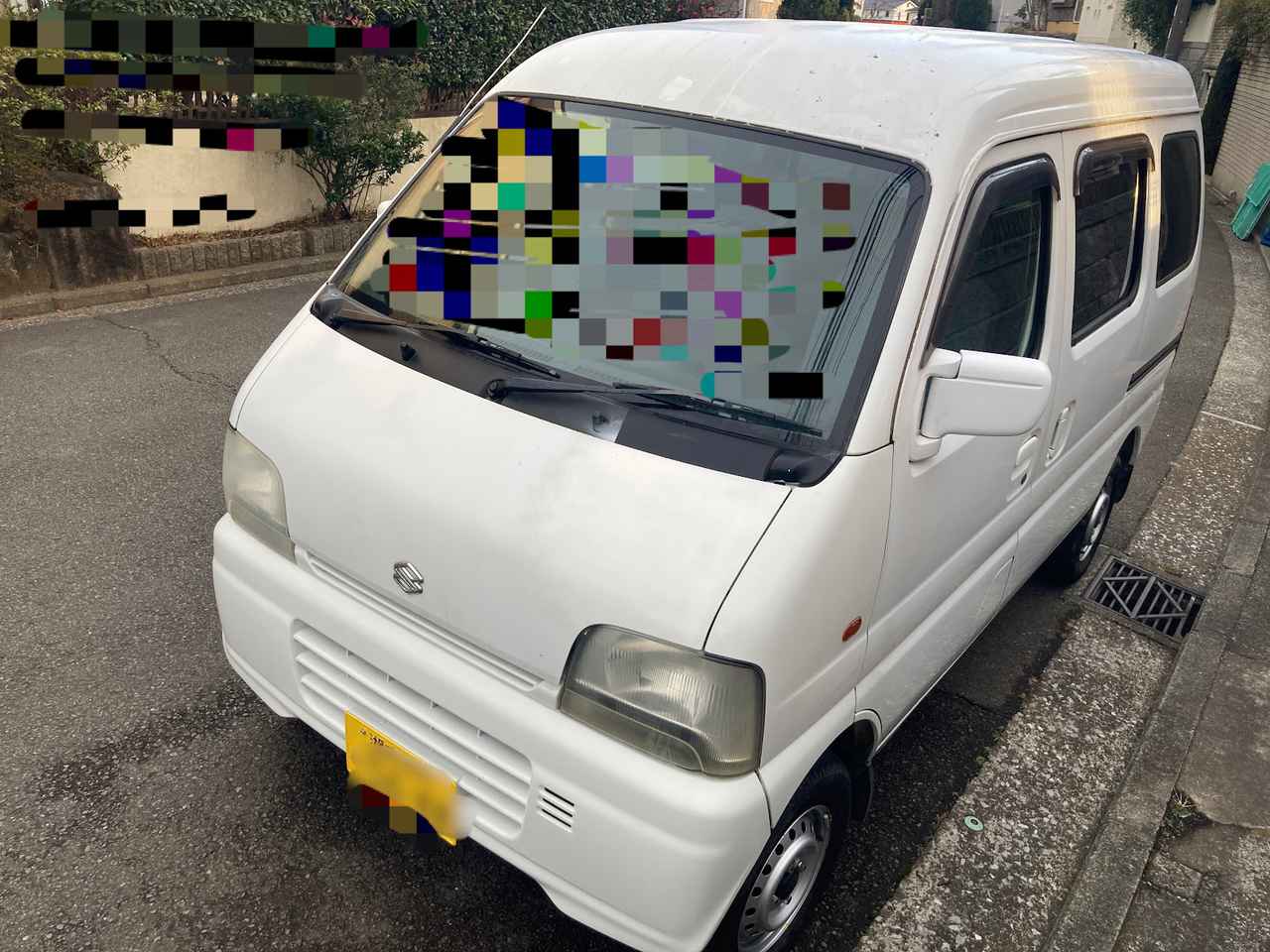 車中泊のために購入した中古軽自動車。初心者がDIY塗装したら失敗多発?! 実例で知る成功のコツ