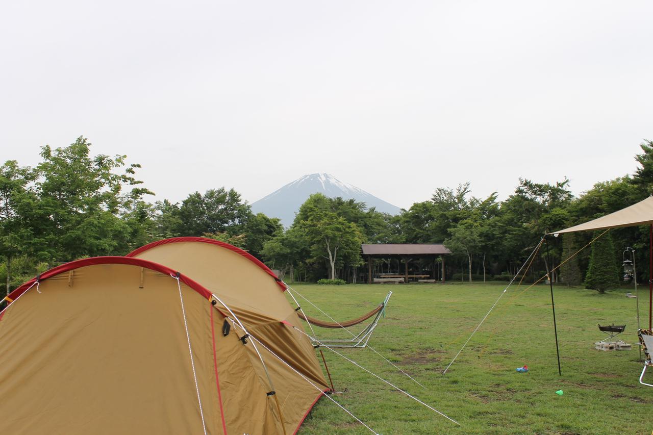 【おすすめキャンプ場07】富士山が一望できる大スケール！家族でグループキャンプも楽しめる「やまぼうしオートキャンプ場」