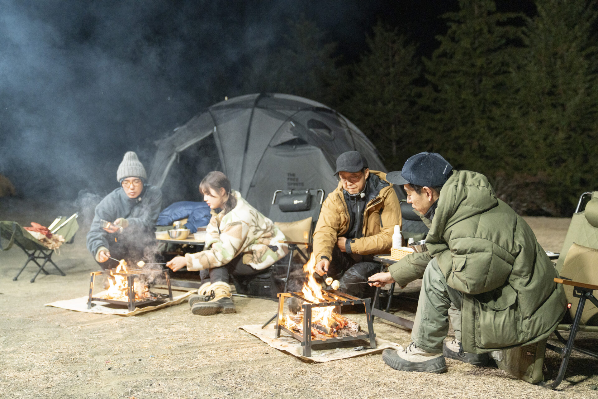 絶品キャンプ飯でぽかぽか！おぎやはぎも絶賛したタケト流レシピ大公開【番組ロケ密着・後編】