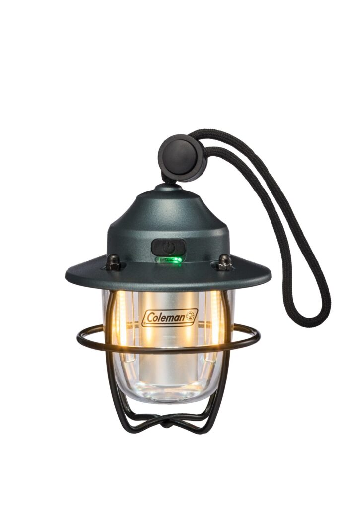 コールマンから、レトロな雰囲気の充電式ミニランプが登場