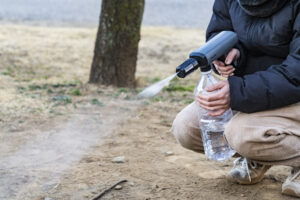 「ギア掃除しなきゃ」「でも面倒」を解決する小型高圧洗浄機がスゴすぎた