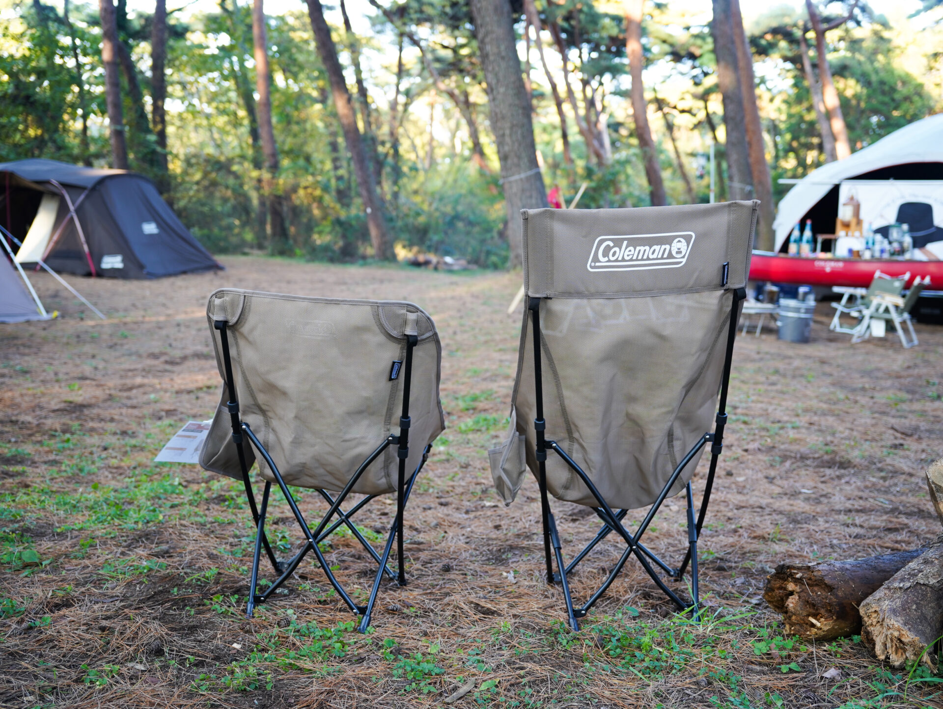 Coleman 折りたたみ式アウトドアチェア カーキ　３つまとめて Coleman 折りたたみ式アウトドアチェア カーキ 3つまとめて