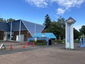 北海道の観光拠点に最適！アクセス抜群の高規格キャンプ場「マオイオートランド」をレポート