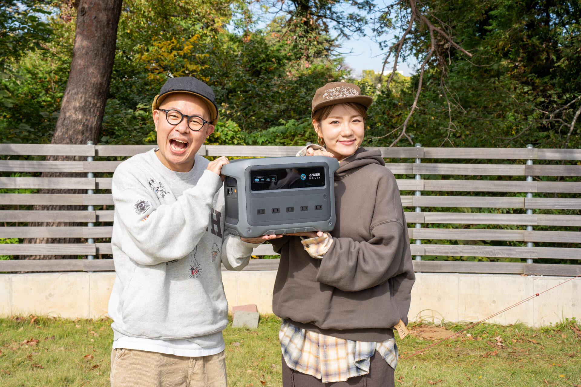 Anker Solix C1000 Gen 2は本当に高性能？トンりお夫妻がジャッジする最新ポータブル電源の実力と神機能