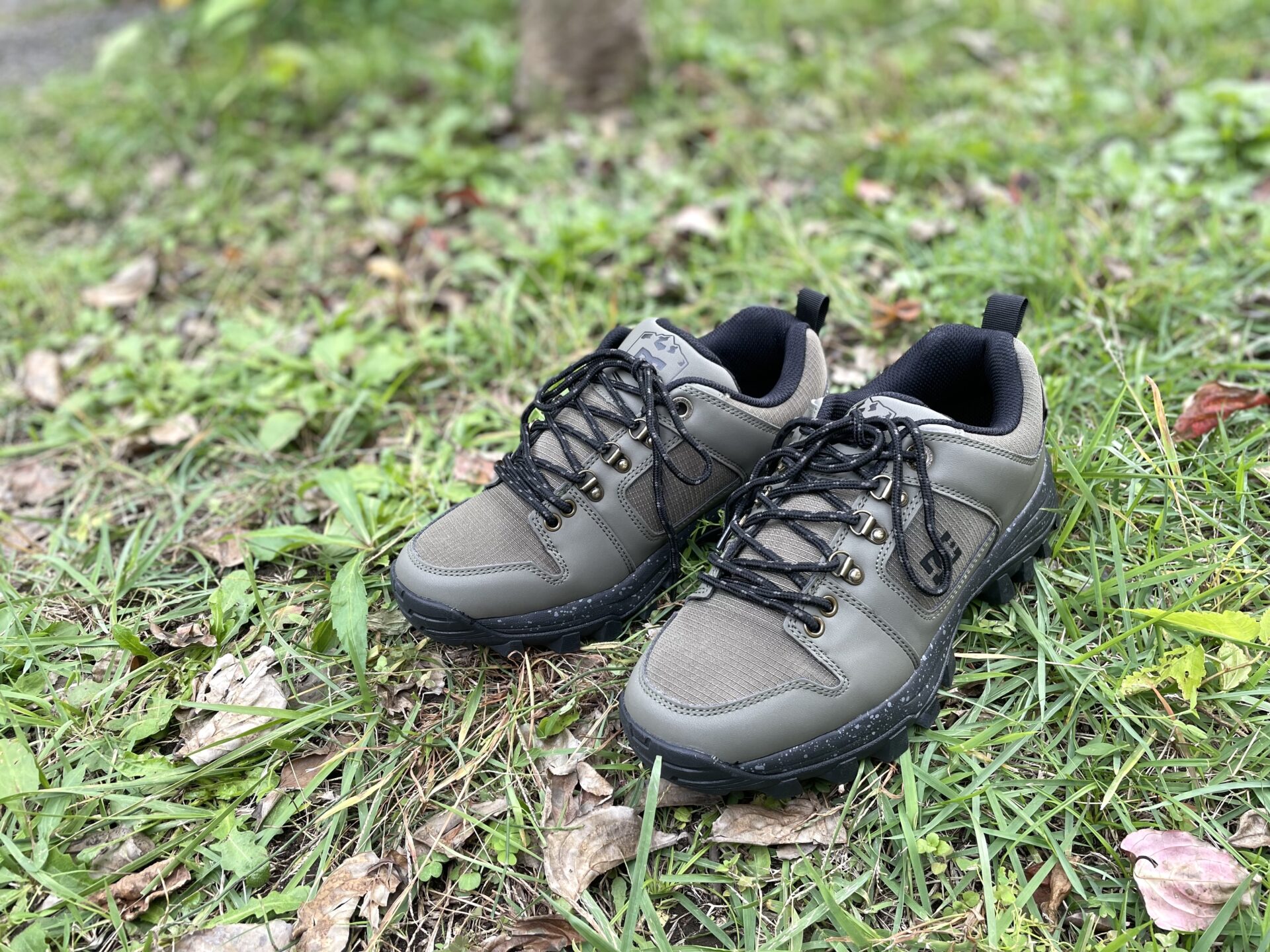 【レビュー】街にも雪山にも連れてって！ DC Shoesの「GLAZE」が、アウトドアの頼れるパートナーでした。