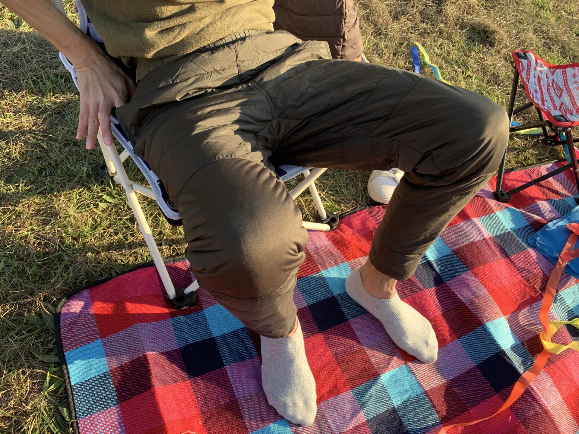 【5,000円以下の極暖！】ダウンパンツとテントシューズで「足元冷え」に勝利！楽天マストバイ13選