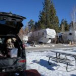 冬キャンプの必需品10選｜服装や寒さ対策、あったら便利なアイテムまで