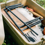 【キャンプも庭も、ONOEにおまかせ】『アイアンストライク』はラックにもテーブルにもなる最強ギア