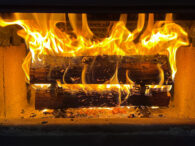 薪ストーブユーザーマストバイ!?ファイヤーサイドの「薪一発」が想像を超える便利さだった