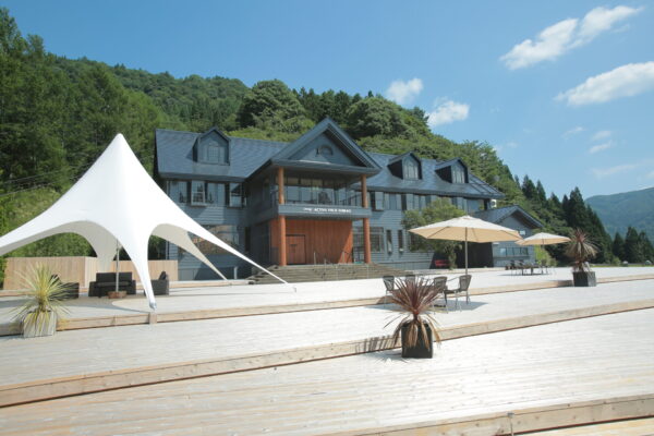 愛知のIT企業が異業種参入！テクノロジーと自然が融合するキャンプ場『エナジーアクティブフィールドしらお』が岐阜・郡上にオープン