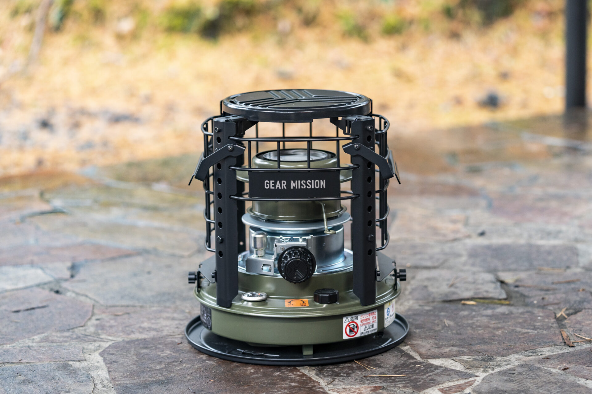 小型石油ストーブおすすめ15選｜冬キャンプを快適にするコンパクト暖房ギア